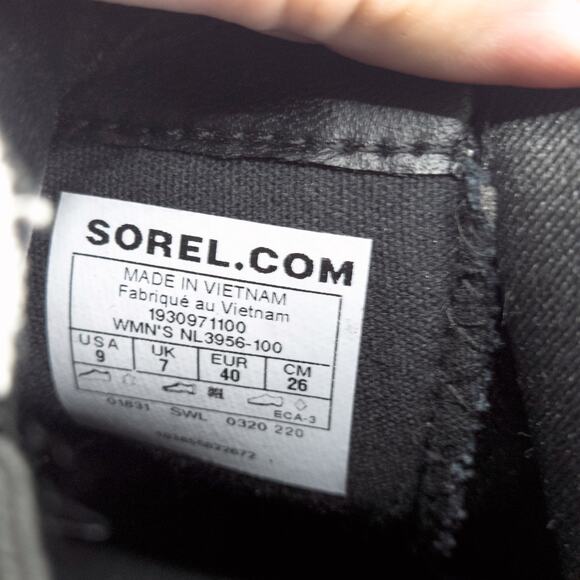 NEW Sorel Women’s Lennox Chelsea Boots White Minimalist Capsule Wardrobe Size 9 - Picture 12 of 12